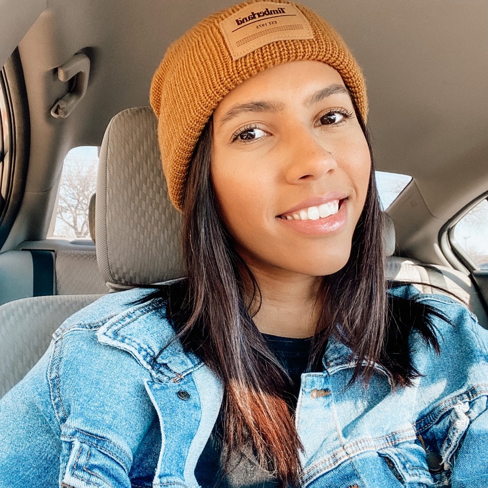 Meet your Posher, Fabiola